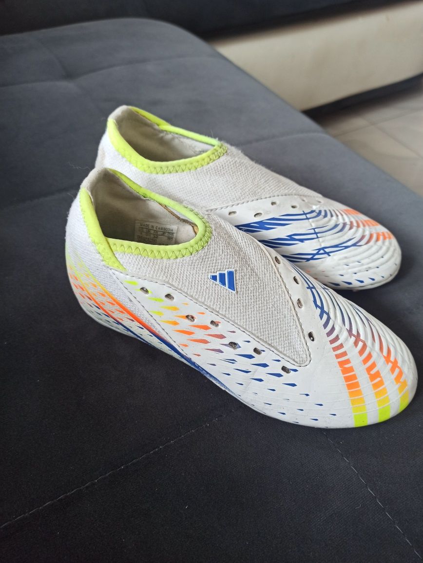 Korki chłopięce ADIDAS PREDATOR