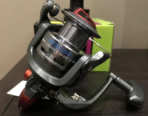 Катушка для спиннинга WEIDA DF2000 3+1bb
