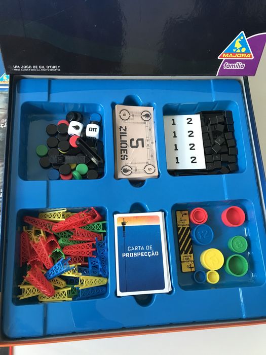 Jogo de tabuleiro Petrólio S.A.