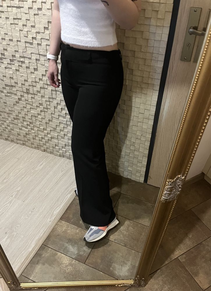 Czarne eleganckie proste spodnie 42 XL