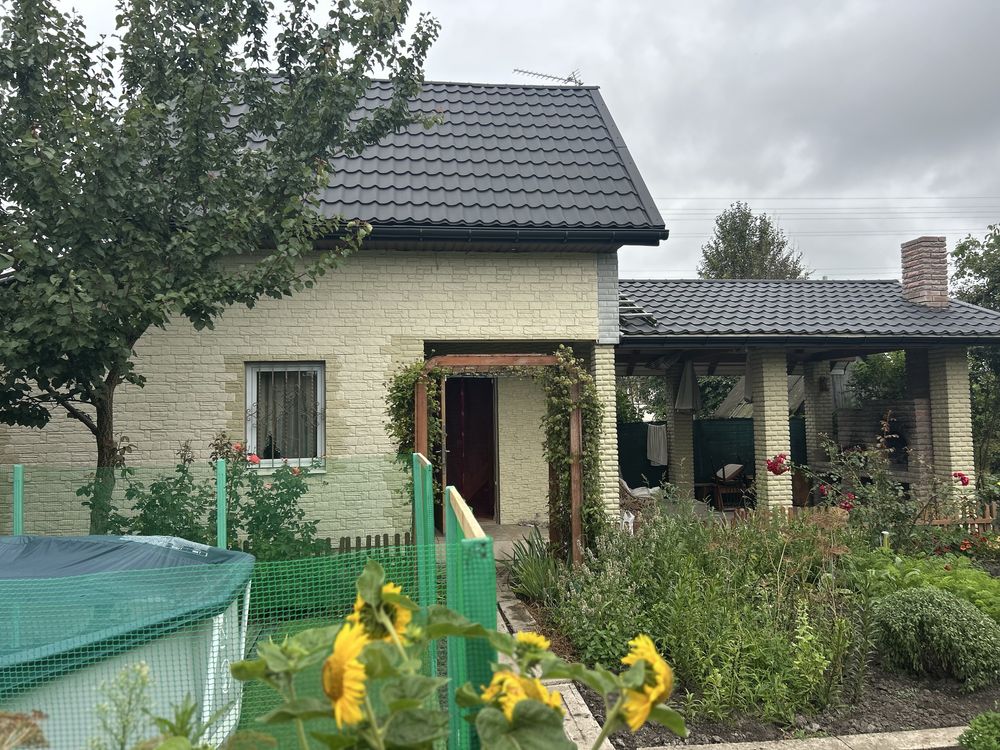 Продаж дачі в межах міста