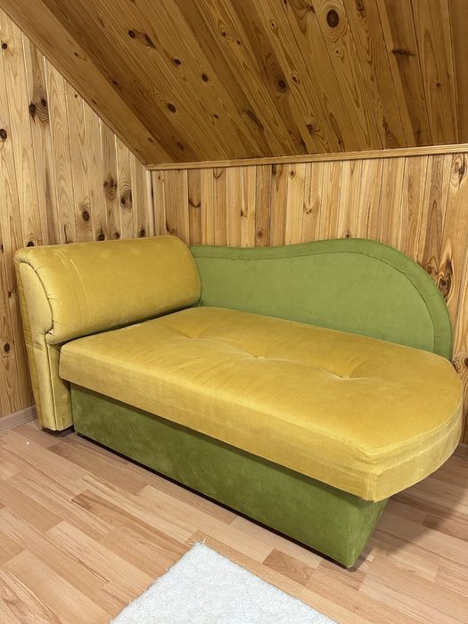 Ліжко односпальне, можливо для дитини