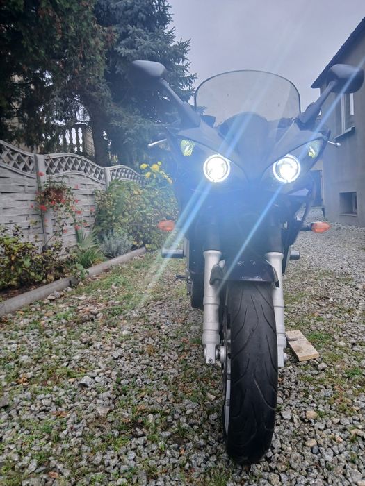 Yamaha fz6 600 świetny motocykl