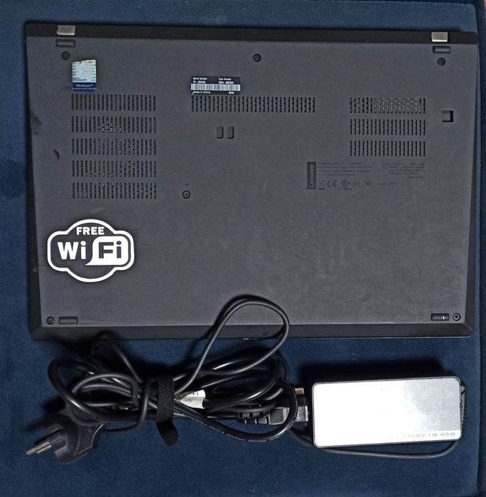 Super! ThinkPad P43s i7+NVIDIA quadro P520/16GB RAM/256GB SSD/FHD