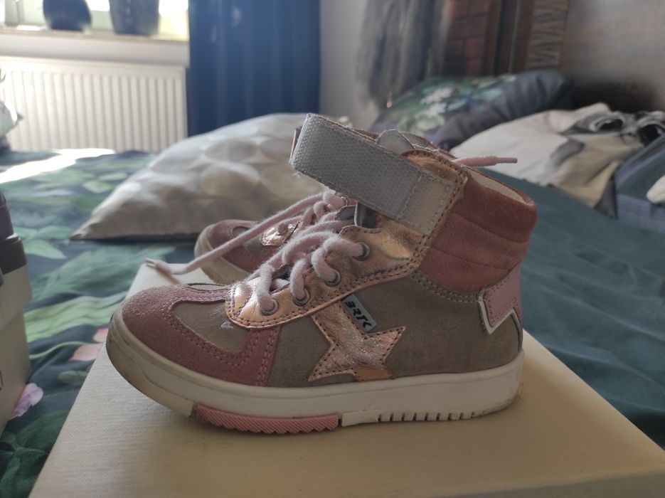 Buty dziecięce dziewczynka