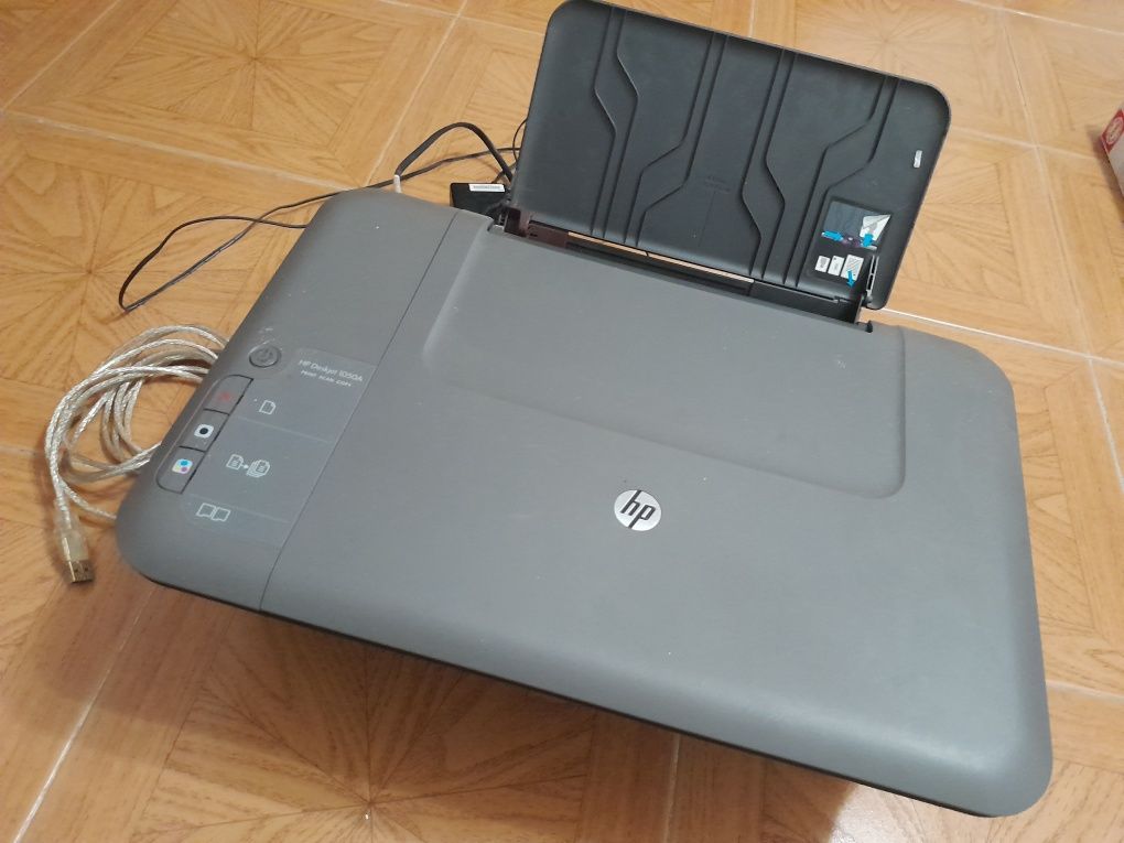 Impressora hp deskjet 1050 A