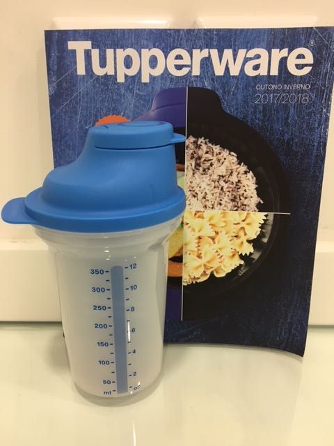 Shaker Azul 350ml Tupperware