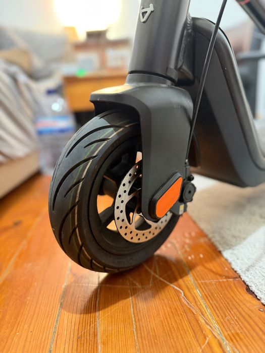 Trotinete Elétrica NIU KQi3 PRO— Como Nova, 182 km, Garantia até 2027