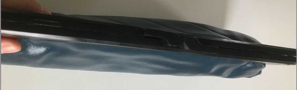 Torebka kopertówka niebieska, czarny zamek 39 x 21 cm