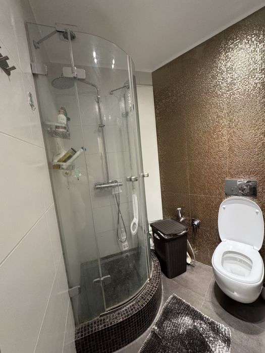 Продаю квартиру власник