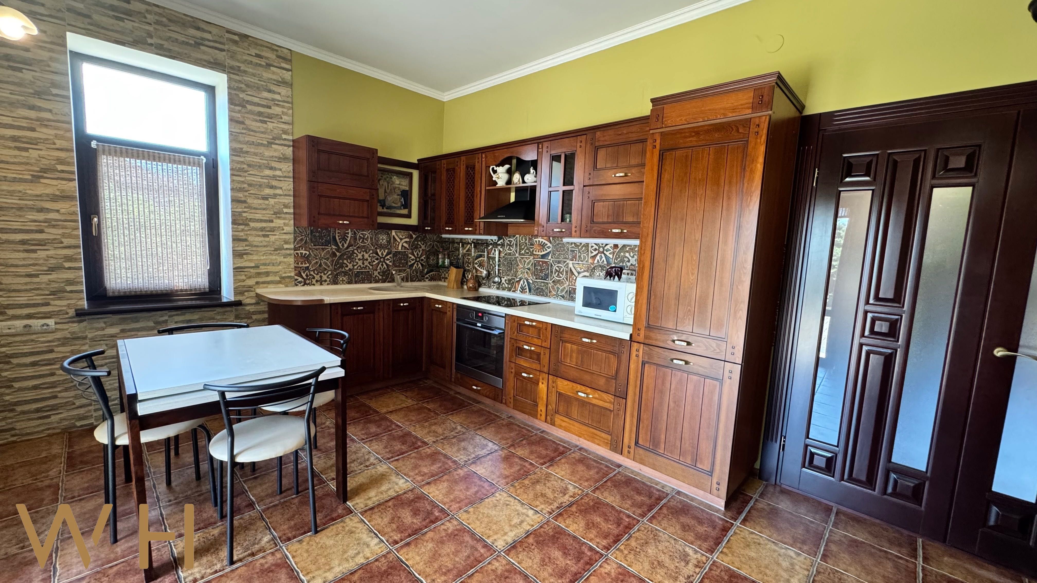 Продаж будинку 145m² 4кім. 7 соток с. Юрівка, 5 км від Києва Без %