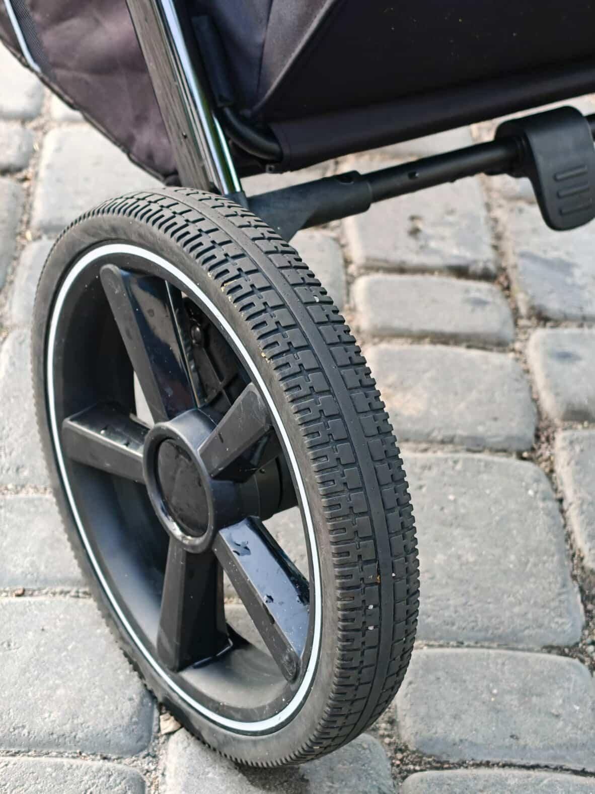 Коляска універсальна Carrello Ultimo