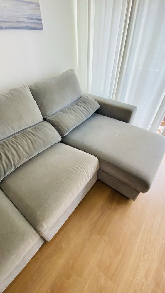 Sofa 3 lugares com chaise IKEA Eskilstuna cinza claro