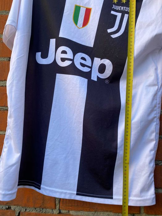 Cristiano Ronaldo Juventus чоловіча футболка розмір M