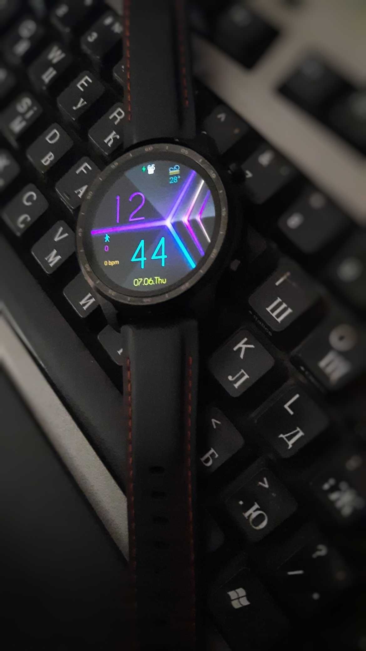 Смарт-годинник Mobvoi TicWatch Pro 3 GPS