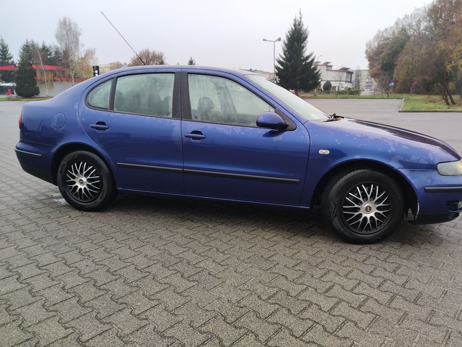 Seat toledo 1.6 benzyna
