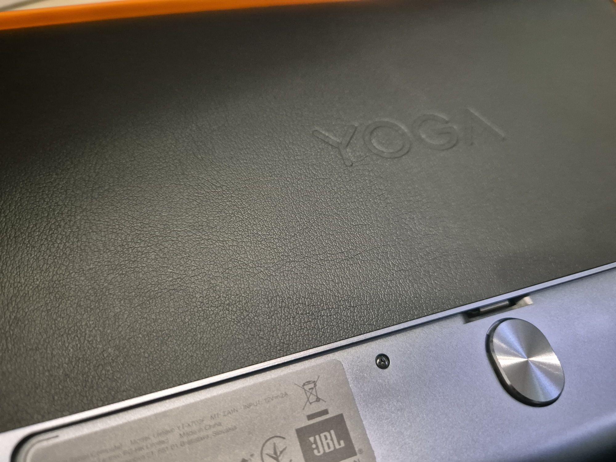 Tablet Lenovo Yoga Tab 3 pro 2k 3gb 32gb puma black skora