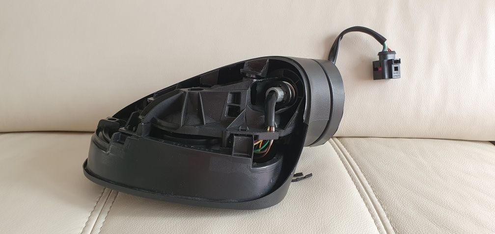 Caixa Espelho retrovisor esquerdo Seat leon 2007 NOVO