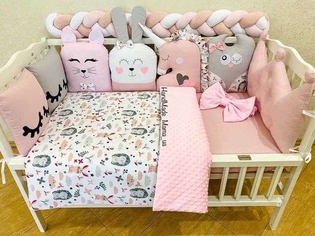 Бортики в кроватку, подушки для кроватки декор подушки іграшки