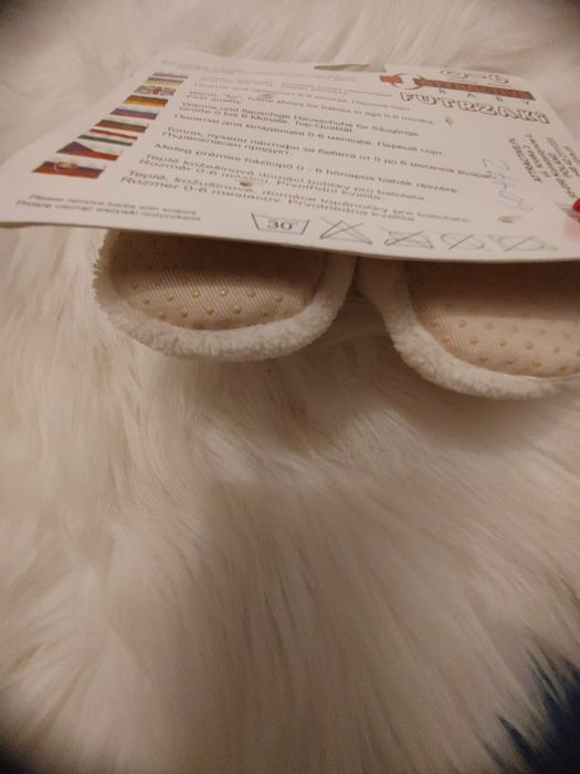 Cudne polskie cieplutkie buciki skarpetki dla niemowląt ,0-6 miesięcy