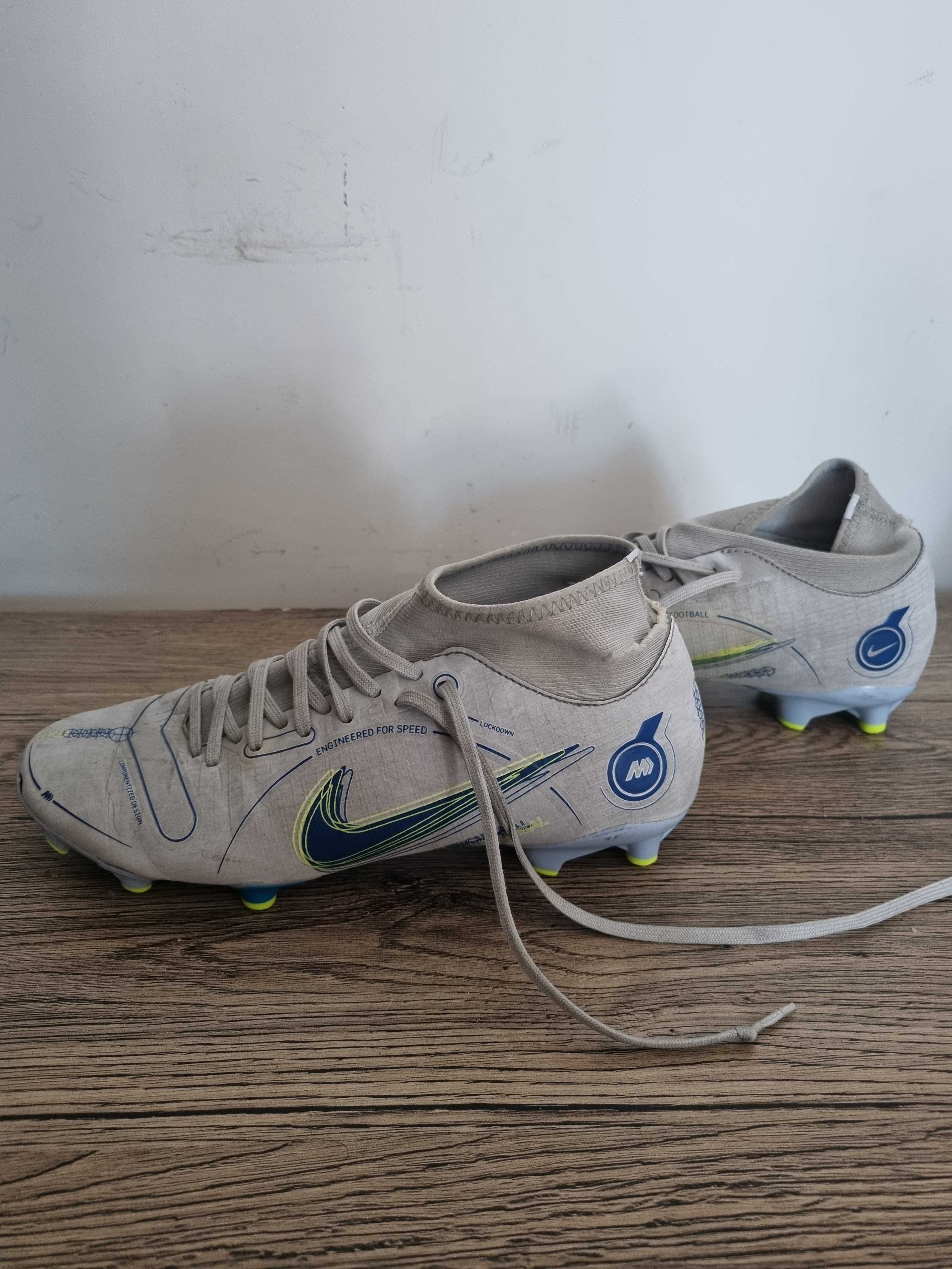 Korki buty sportowe halówki Nike Mercurial 39