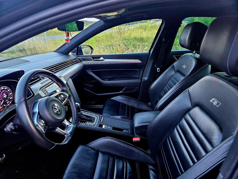 Volkswagen Passat Volkswagen Passat R Line B8 2017 1.6 tdi stan bardzo dobry