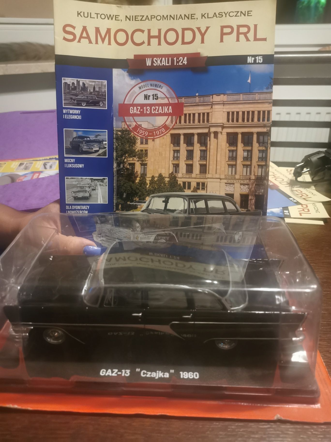 GAZ-13 CZAJKA samochody prl