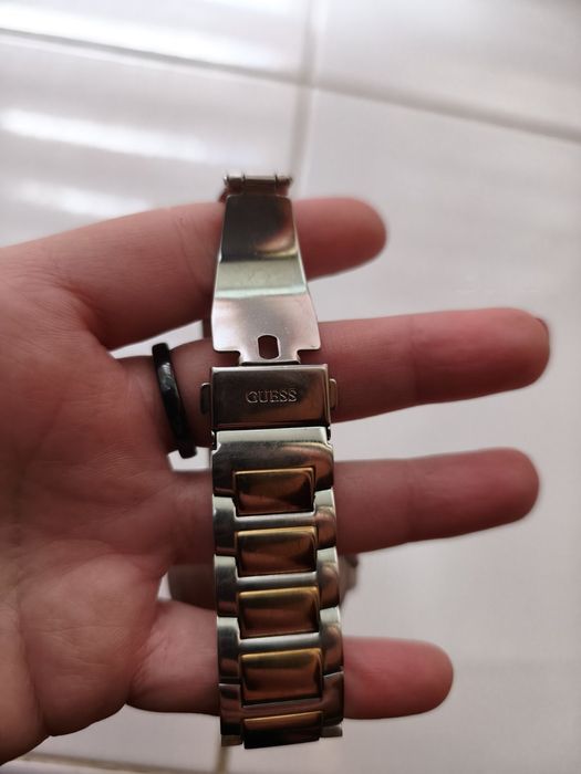 годинник жіночий GUESS оригінал