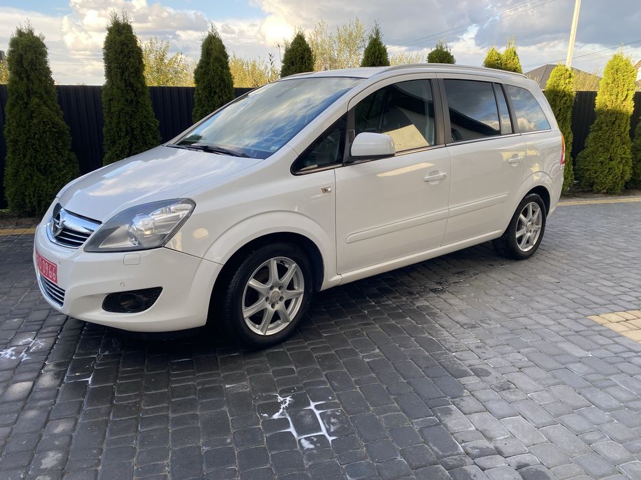 Opel Zafira 2010