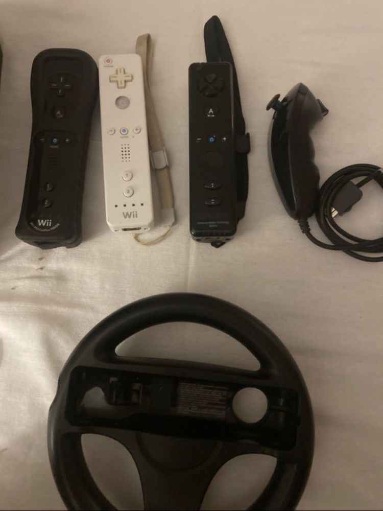 Wii Black com acessorios