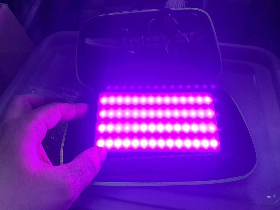 Lampa rgb prfom r100