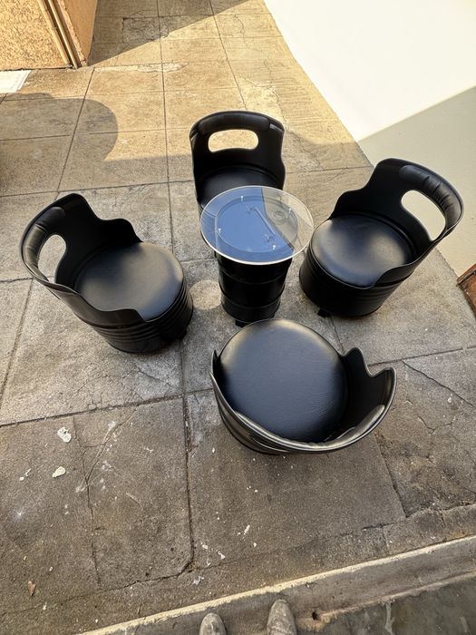 Conjuntos mesas poltronas