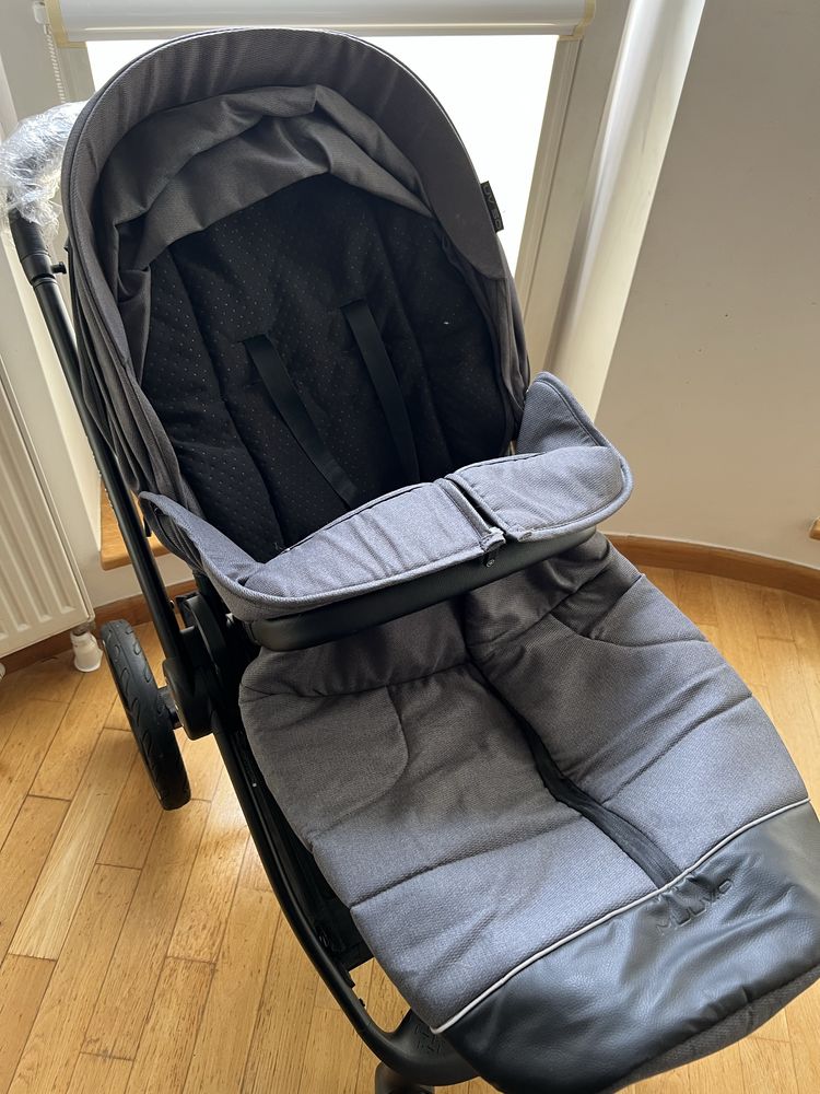 Muuvo quick 3.0 2w1 + dwa śpiworki