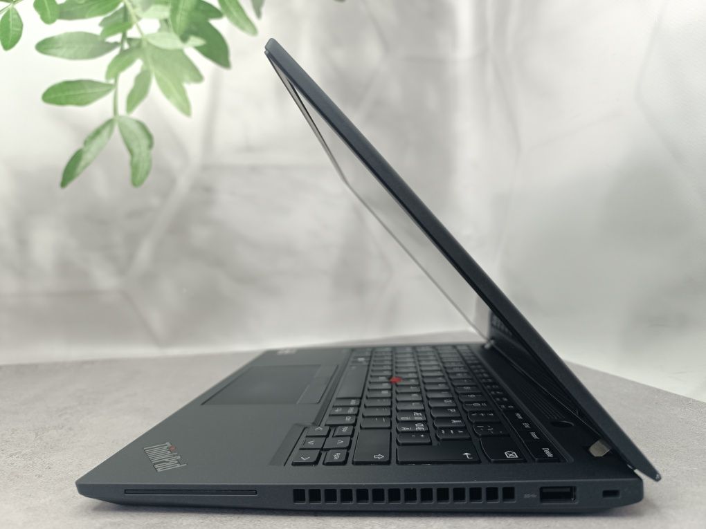 Ноутбук Lenovo ThinkPad T14 G4/Ryzen 5 7540U/16GB/256/14"/6 ядер/IPS