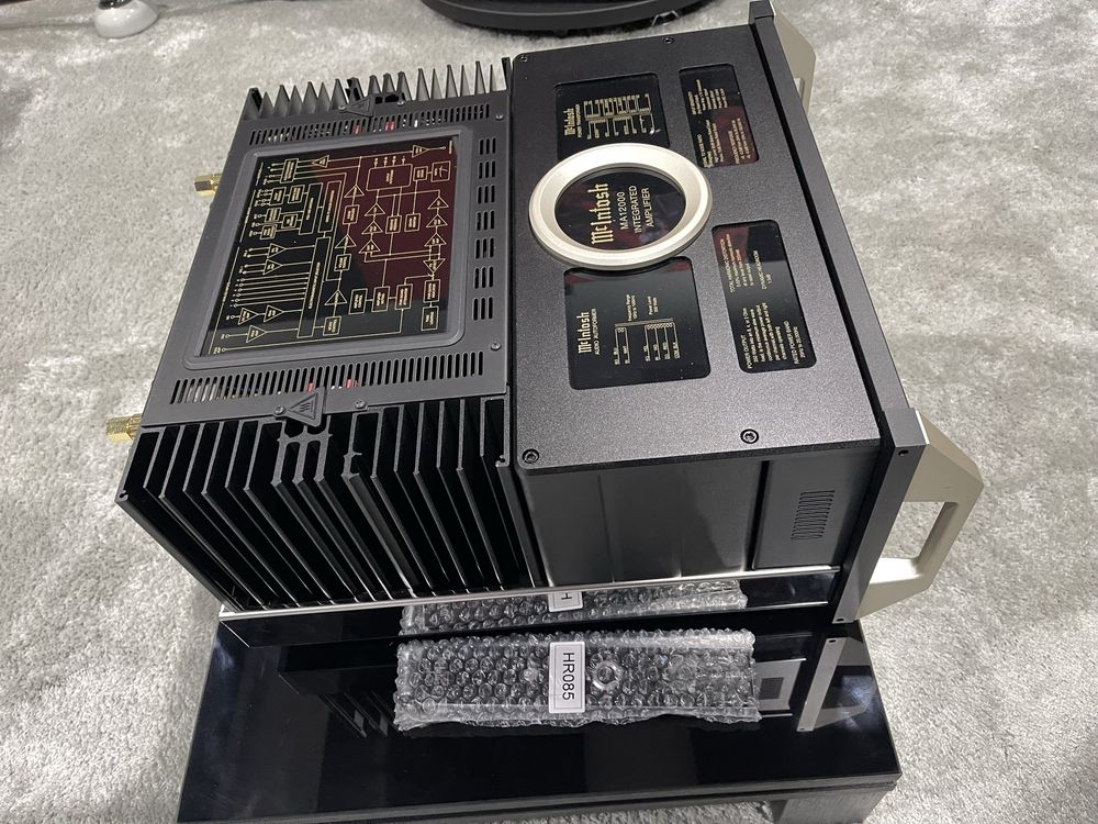 Mcintosh MA12000 wzmaniacz zintegrowany