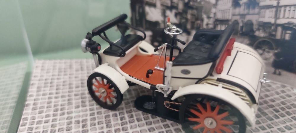 Miniatura Opel Lutzman 1899 - Colecção Millenium Vitesse
