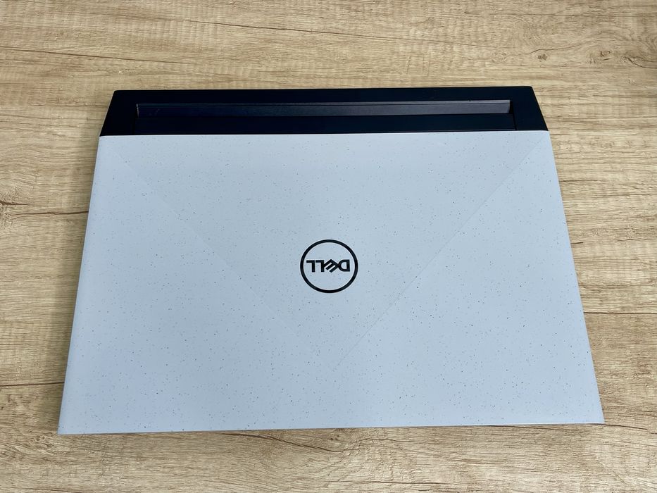 Ігровий ноутбук Dell G15 5525 Ryzen 5 6600H RTX 3050 16/512