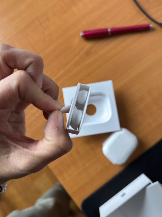 Sprzedam AirPods Pro