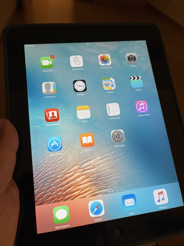 iPad com capa WI-FI + 3g