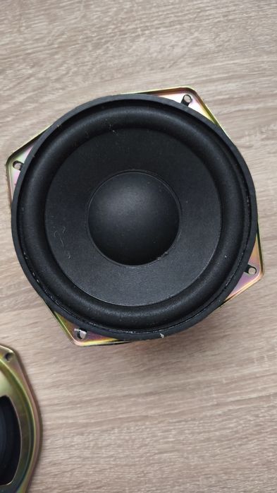 Głosniki JVC/ Subwoofer
