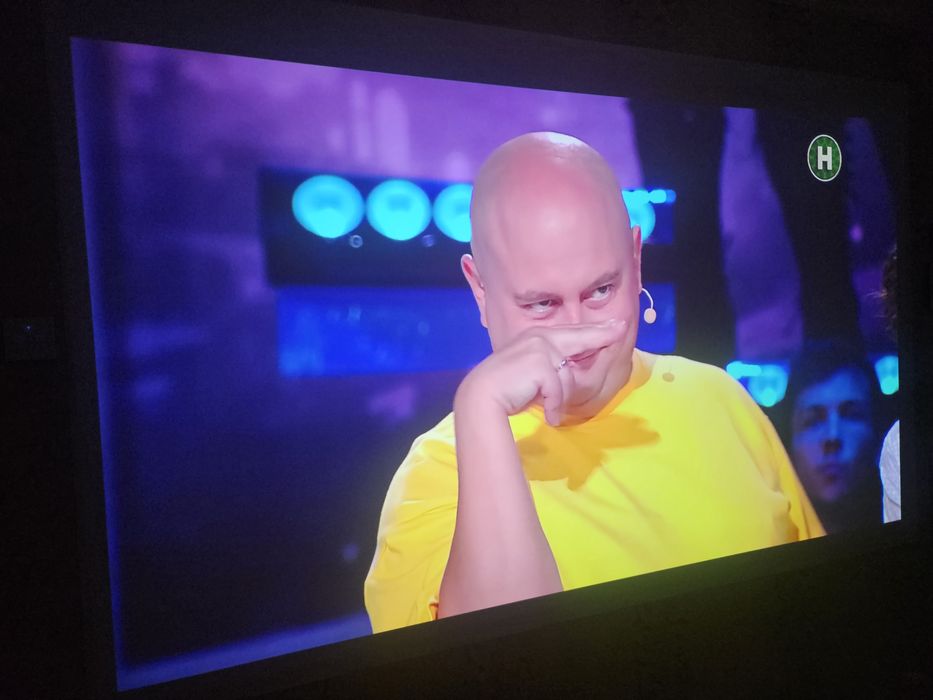 Продам DLP проектор Xiaomi Mi Smart Compact Projector