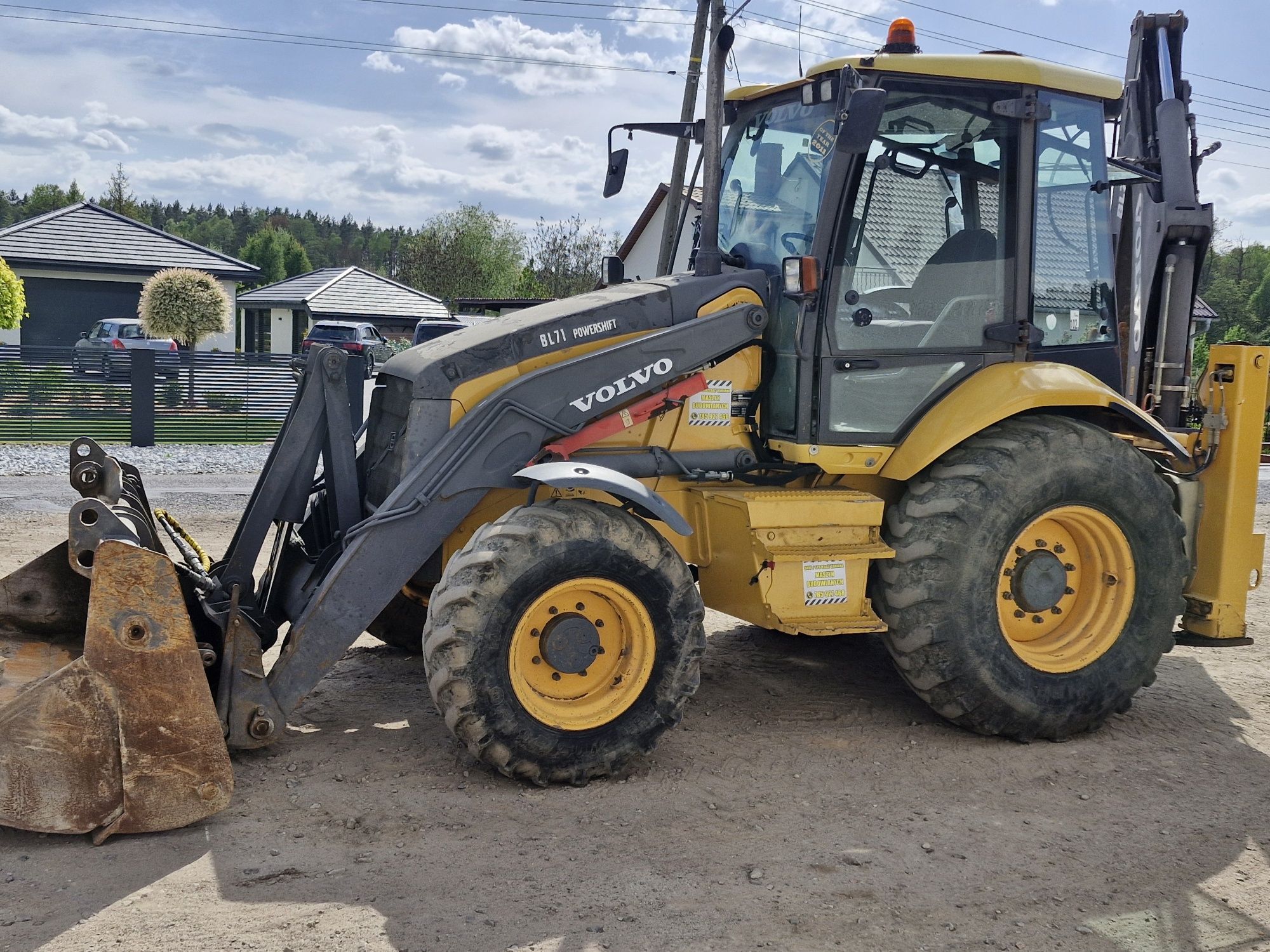 Volvo bl 71 2010r koparko ładowarka jcb 3cx