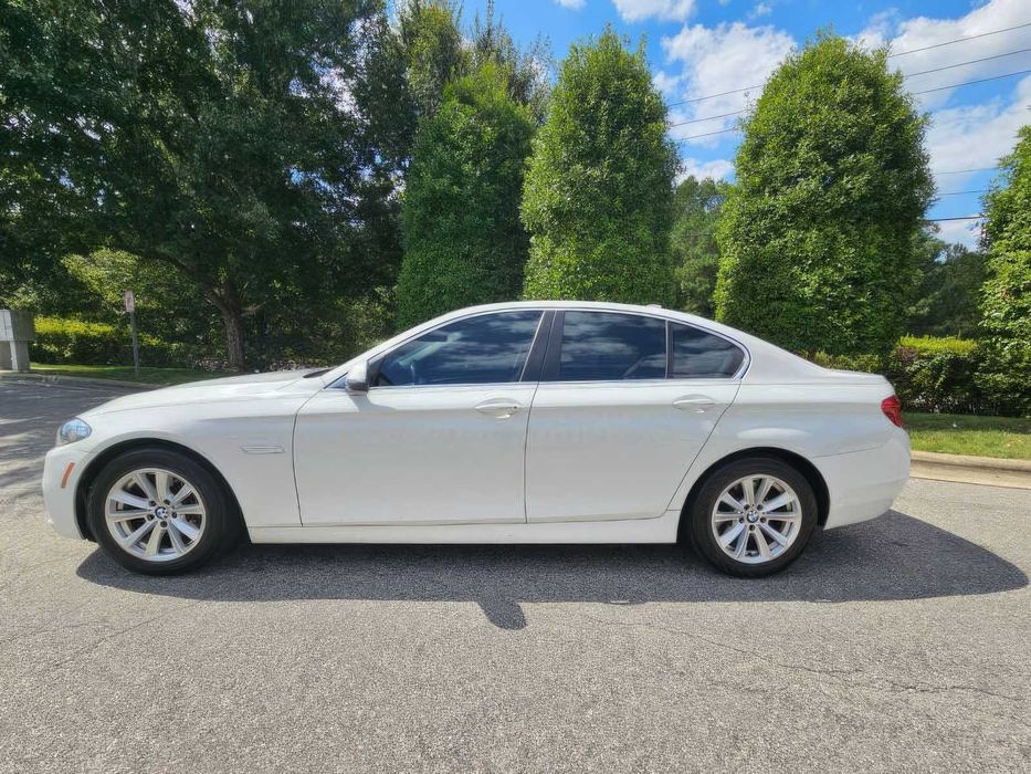 BMW 5 Series 528i xDrive      2016