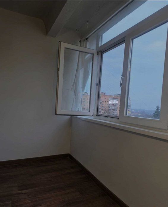 Продам квартиру двокімнатну. Район Г.Сагайдачного