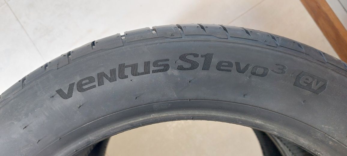 Hankook Ventus S1 evo3 ev 255/45 R19 100T
