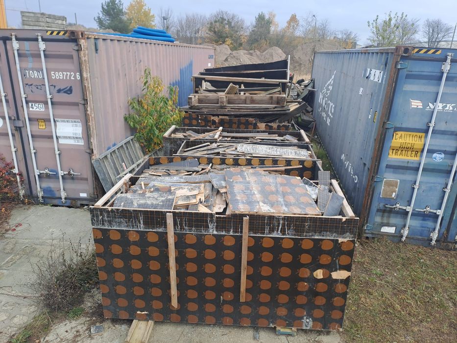 Drewno, sklejka, odpady drewniane, drewno opałowe