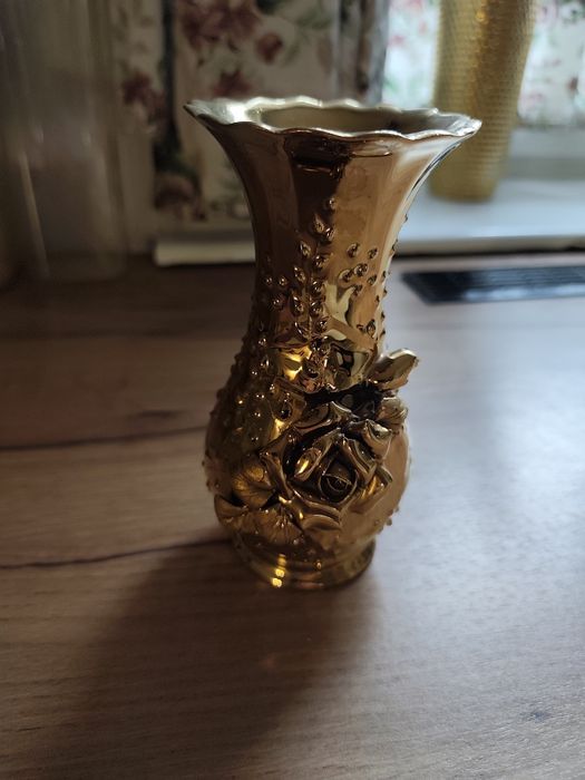 Złoty serwis kawowy