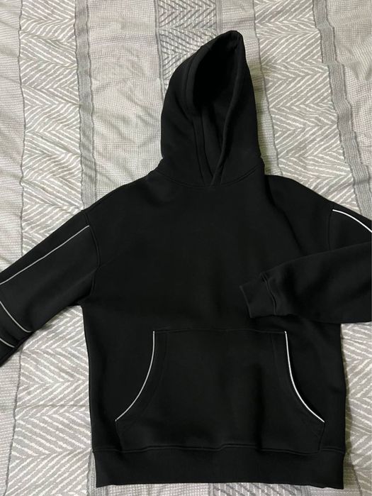 Чорний,теплий,чоловічий костюм