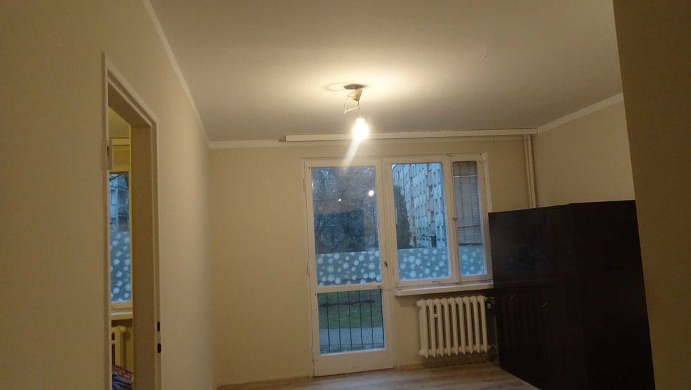 2 pokoje z kuchnią do wynajęcia za 1 800 zł.