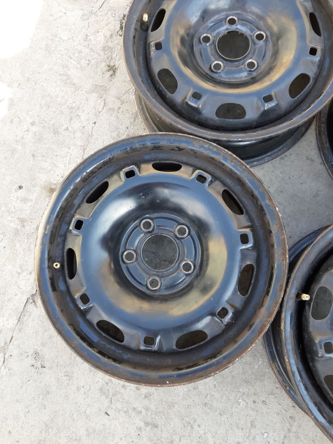 Стальні диски 5/100R14 Оригінал Volkswagen Golf 4 , Polo, Skoda Tur ,